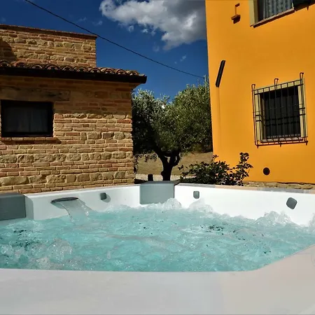 Agriturismo Il Picchio Verde - Casa Padronale * Montecarotto